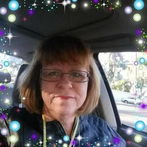 Meet your Posher, Debbie